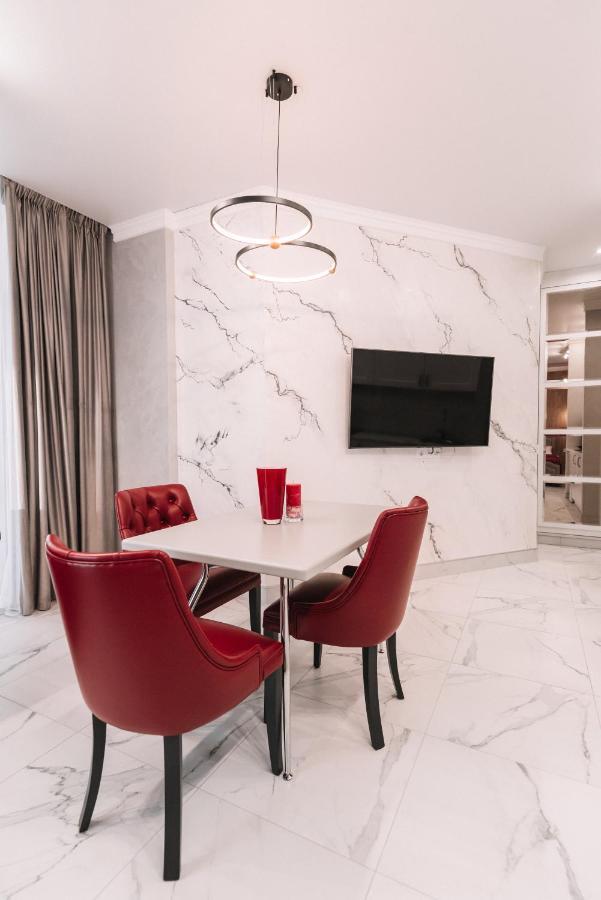 Royal Tower Vip Smart Apartments 4 Kiev Exterior foto